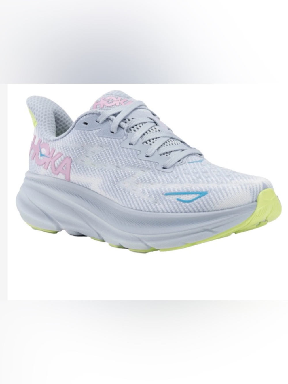 Hoka Women's Clifton 9 Running Shoe in Light blueish grey Pink sz 8